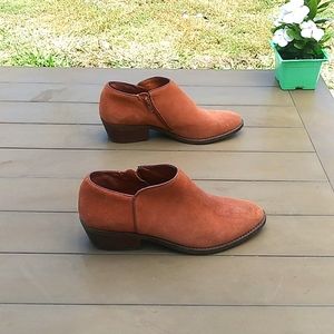 Lucky Brand shoes